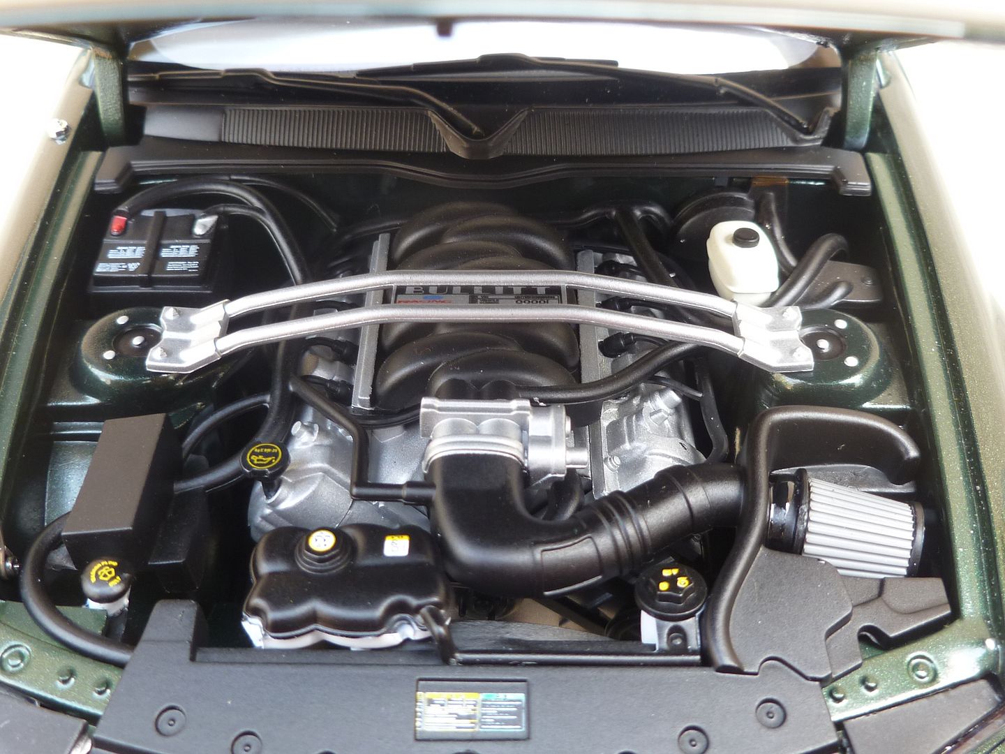 bullitt rc engine
